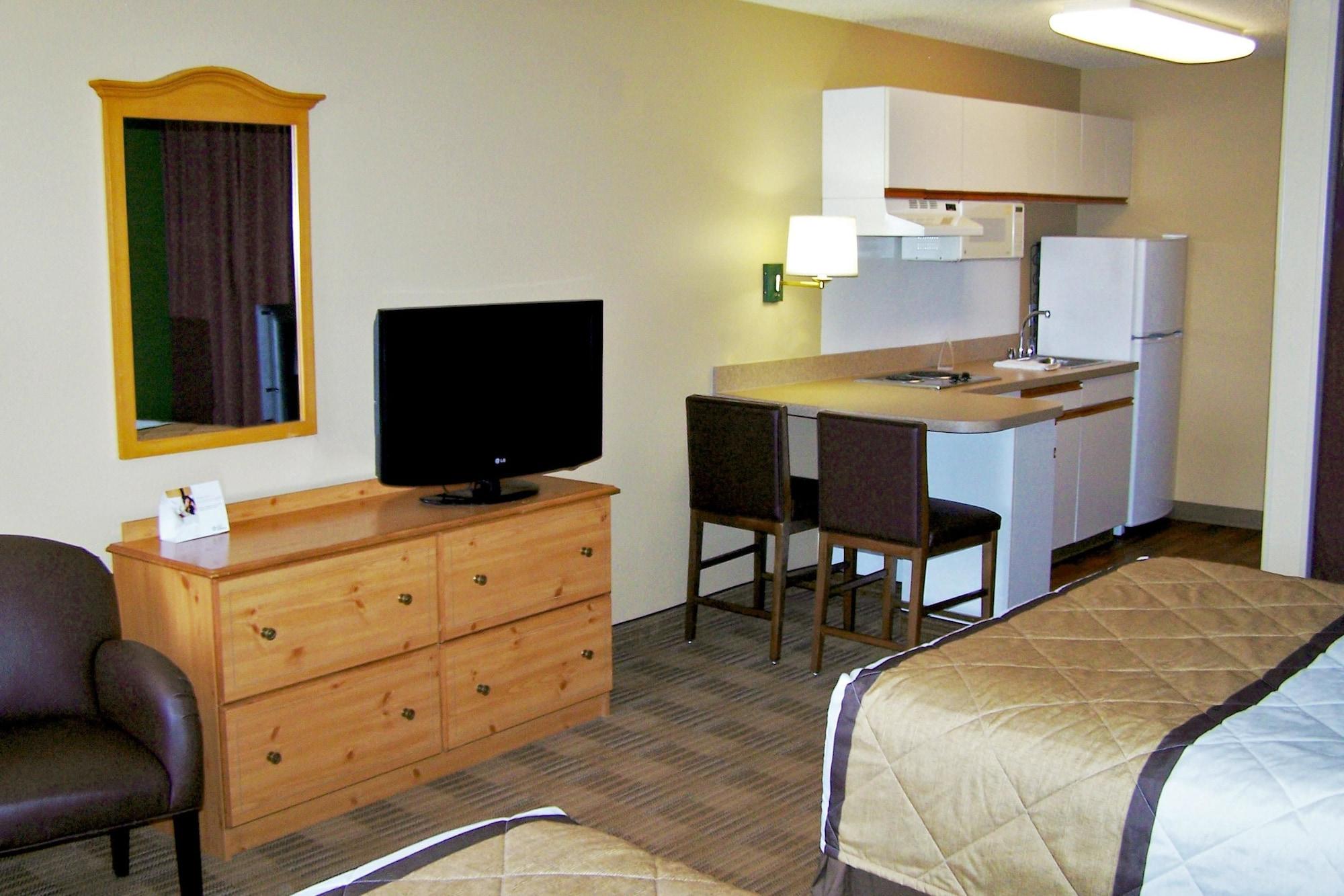 Extended Stay America Suites - St Louis - Westport - Central Maryland Heights Exterior photo
