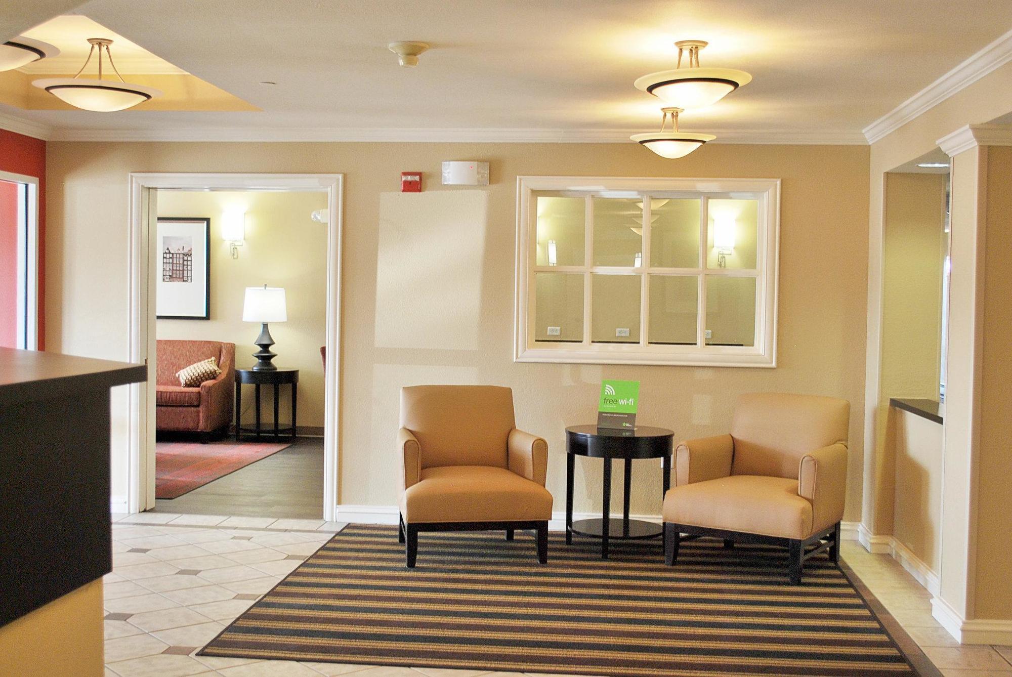 Extended Stay America Suites - St Louis - Westport - Central Maryland Heights Exterior photo